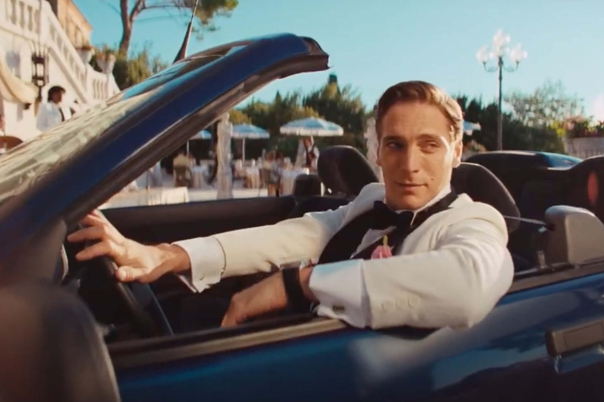 Publicis parodieert oude reclamespots voor Renault